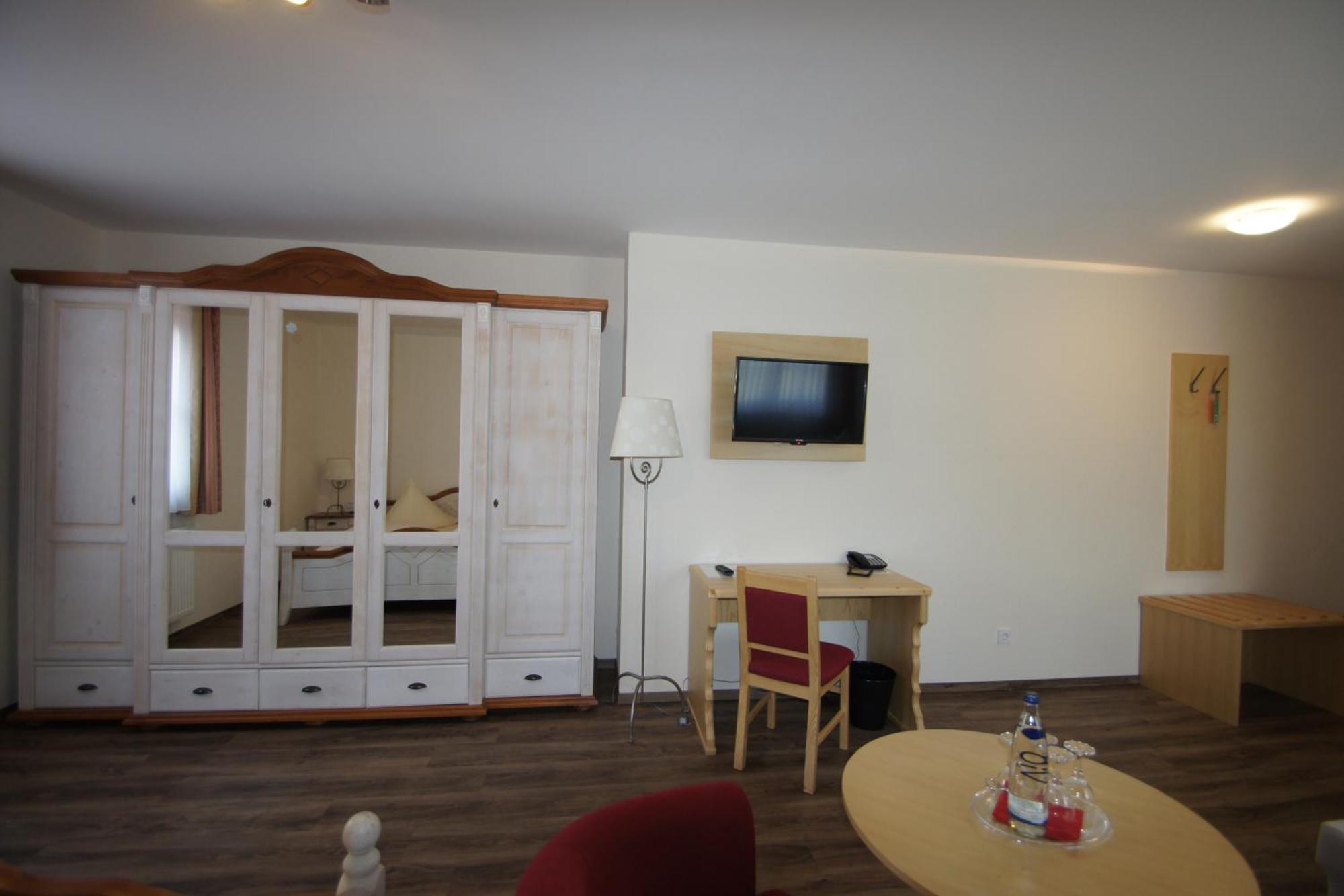 Gasthof Schoenau Heilsbronn 部屋 写真
